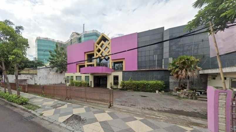 gedung dijual lelang surabaya pusat tunjungan murah