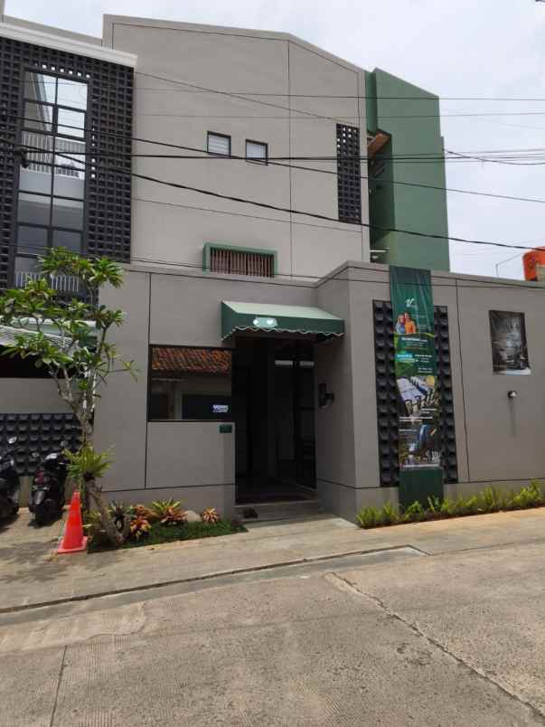 investasi kost premium area ui depok high yield