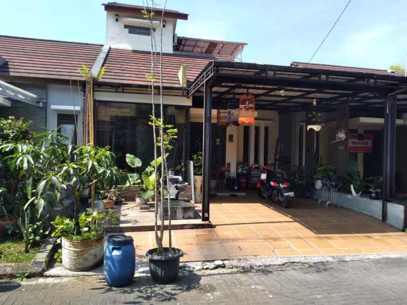 jual bu rumah di grand sharon residence