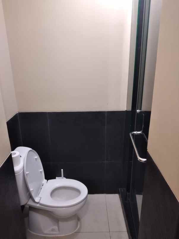 jual opepark residence funished 2br