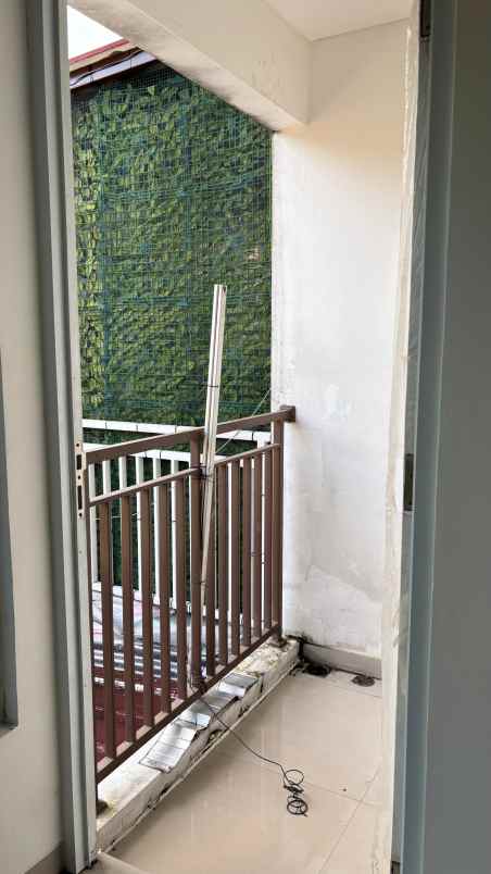 jual rumah 2 lantai dekat alun alun kota depok gdc