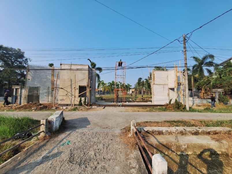 jual rumah agung regency