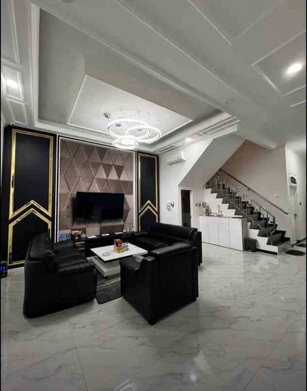 jual rumah bagus semi furnished di angke jakarta barat