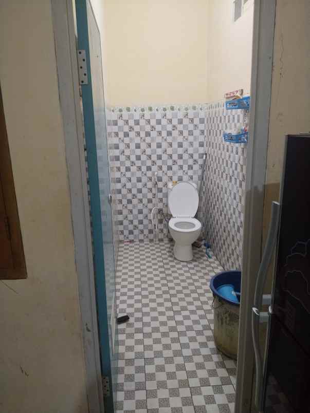 jual rumah kamlpung jl acin cinangka sawangan depok
