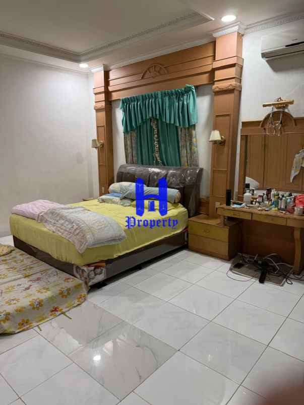 jual rumah siap huni di jalan cik ditiro dalam medan
