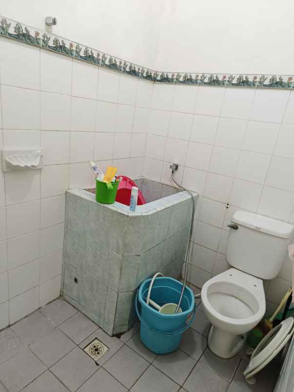 jual rumah taman palem lestari jak bar