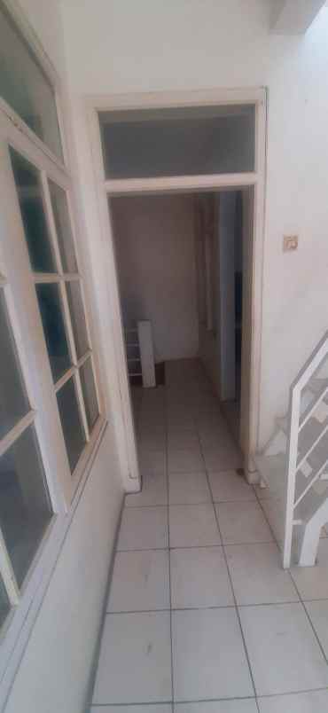 kost 5 kamar dekat telkom university bandung