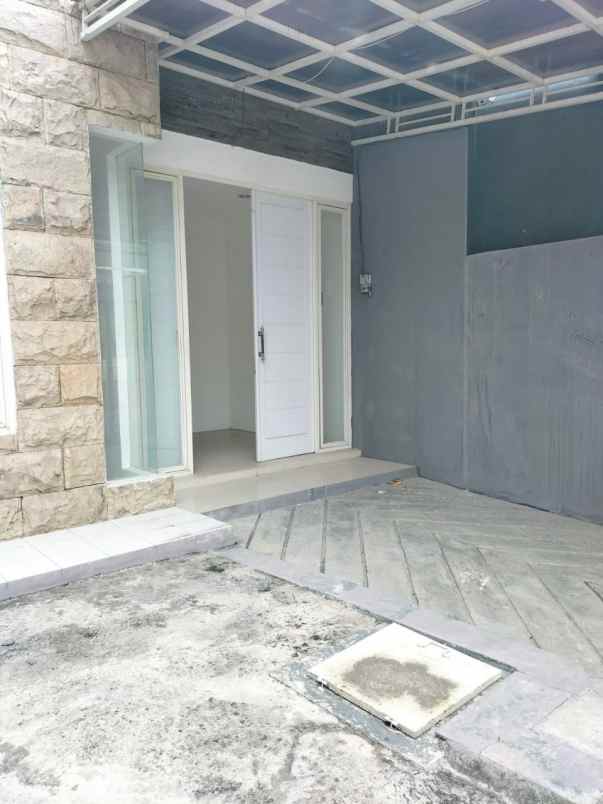 murah rumah mulyosari baru strategis minimalis