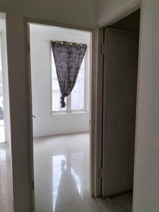 murah rumah mulyosari baru strategis minimalis