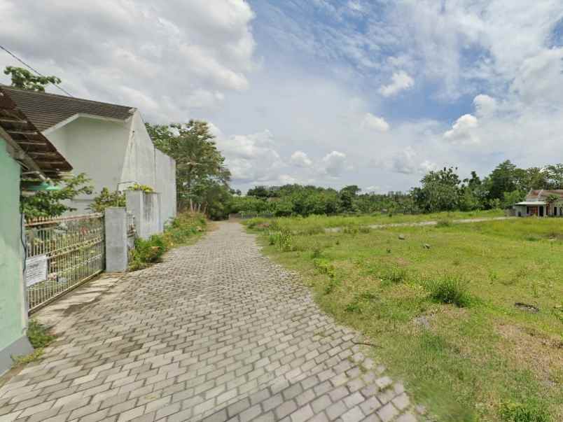 palagan lokasi belakang hotel hyatt jogja