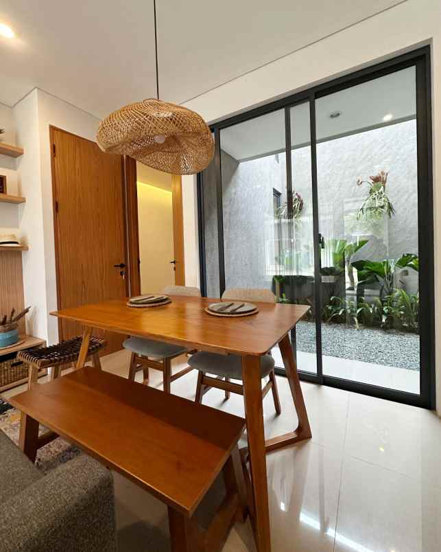 paradesa pamulang rumah 2 lantai siap huni di pamulang