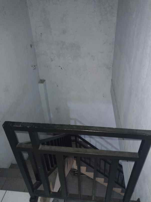 perum bekasi timur retensi 5c