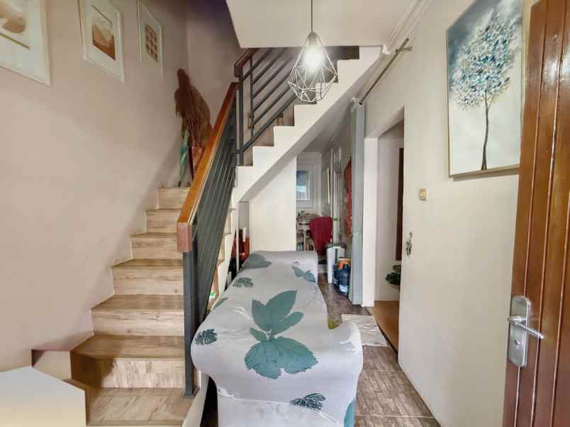 perumahan dibekasi ini dijual cepat siap huni lantai 3