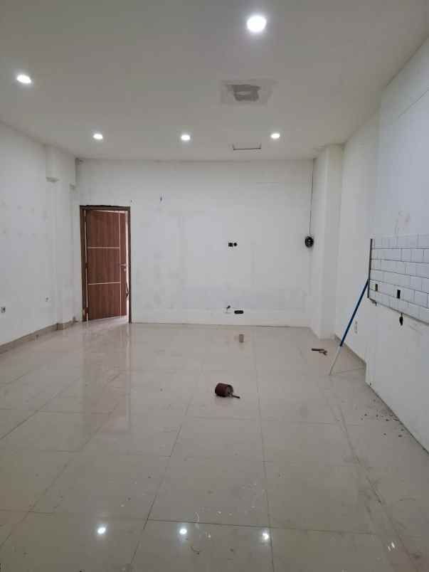 ruko boulevard raya kelapa gading jakarta utara