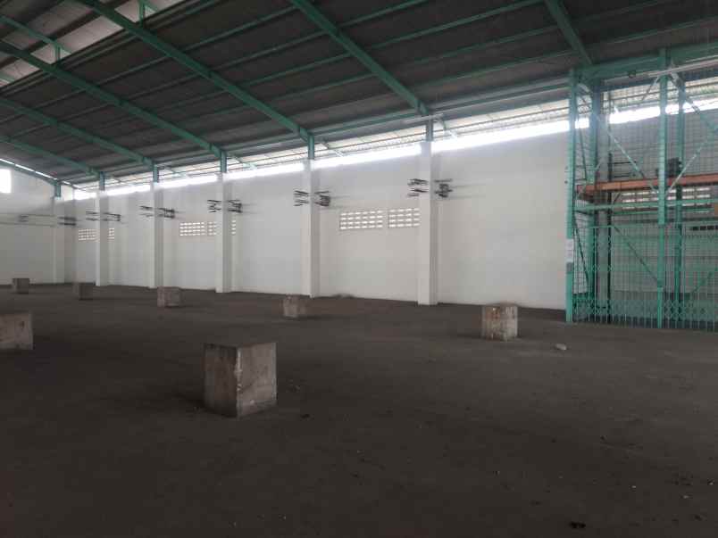 ruko gudang kantor jl raya pulo gadung