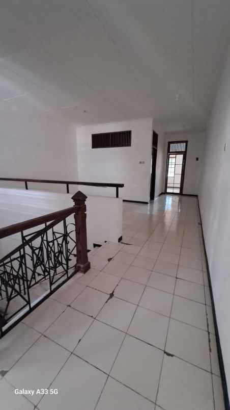 ruko mulyosari 2 lantai siap huni