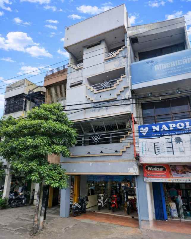 ruko raya kapasan strategis