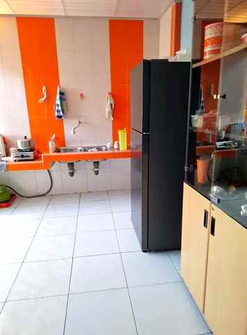 ruko taman semanan indah 2 lantai yelly