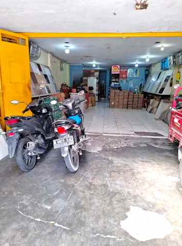 ruko taman semanan indah 2 lantai yelly