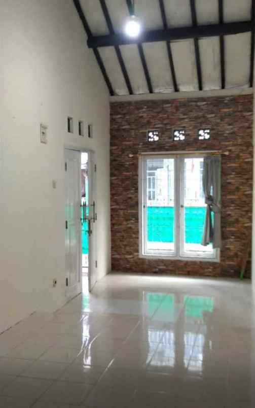 rumah 1 5 lantai di perum griya katulampa bogor timur