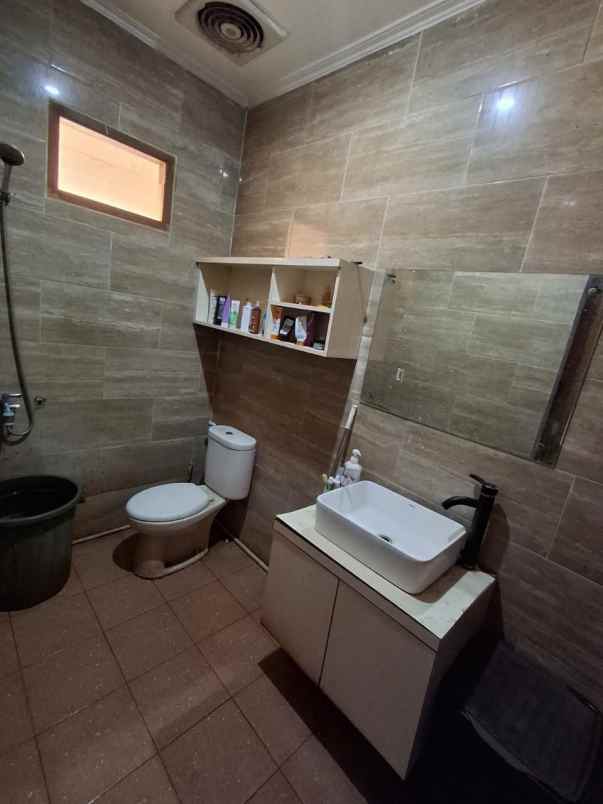 rumah 2 lantai 104m dalam miji cluster dijatimekar