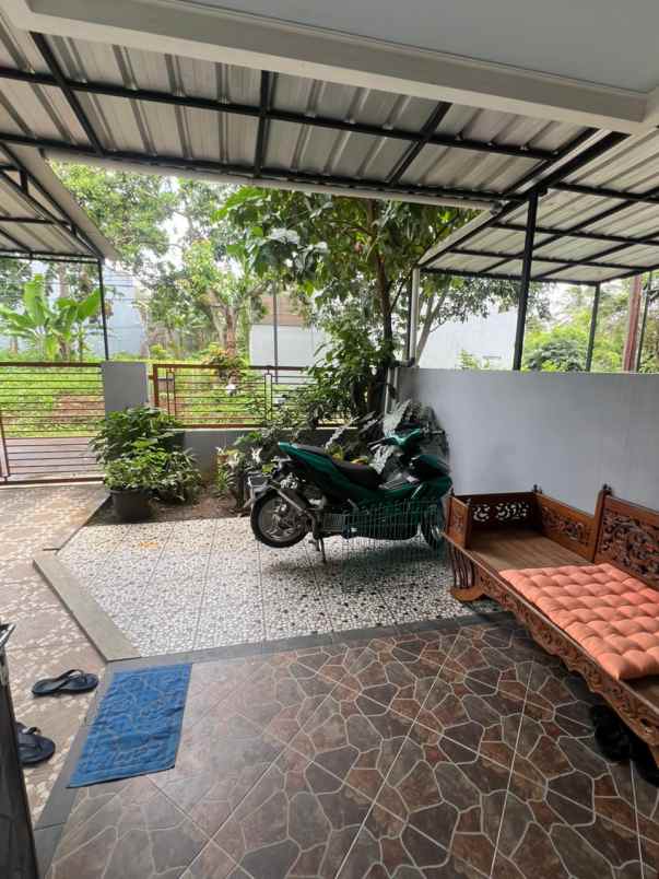 rumah 2 lantai di pakuan 2 kota bogor