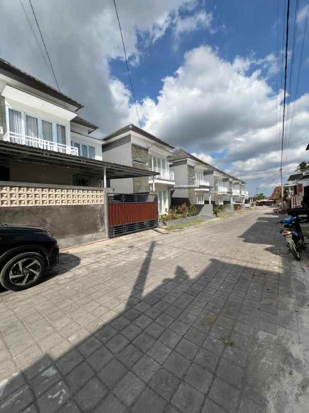 rumah 2 lantai siap huni di nyitdah tabanan