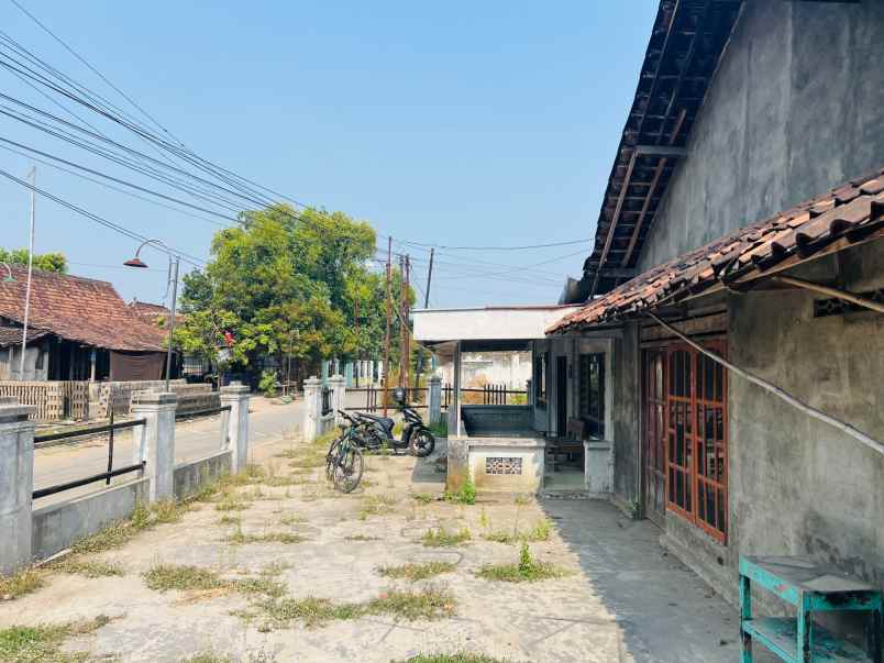 rumah 265m kawasan bisnis strategis sragen