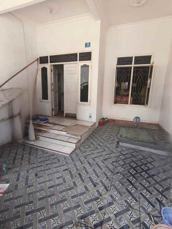 rumah aries daerah karang empat
