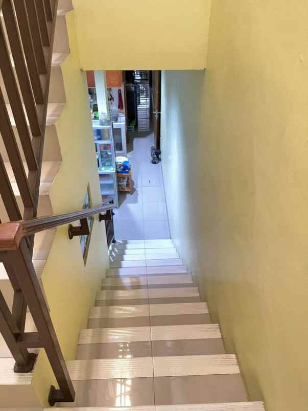rumah bagus 2 lantai siap huni dikoja jakarta utara