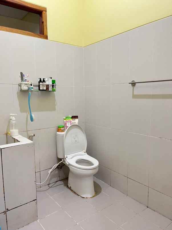 rumah bagus 2 lantai siap huni dikoja jakarta utara