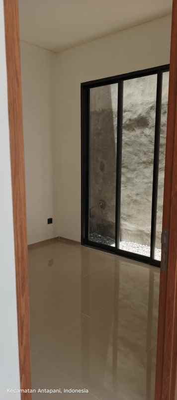 rumah baru 2 lantai arcamanik siap huni harga menarik