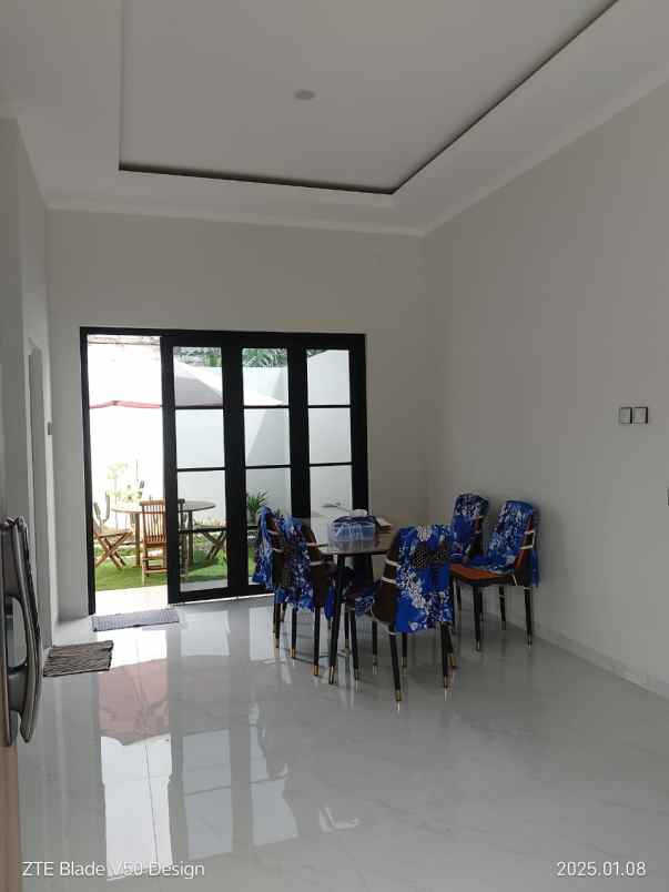 rumah baru 2 lt eropa modern style dekat cibubur