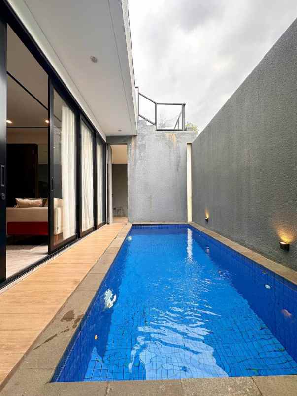 rumah baru 3lt bonus minipool cipinang jakarta timur