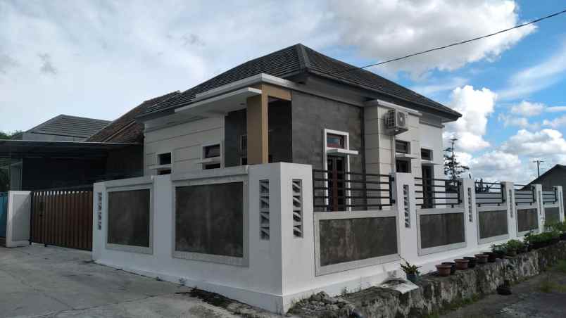 rumah baru cantik hanya 10 menit dari candi prambanan