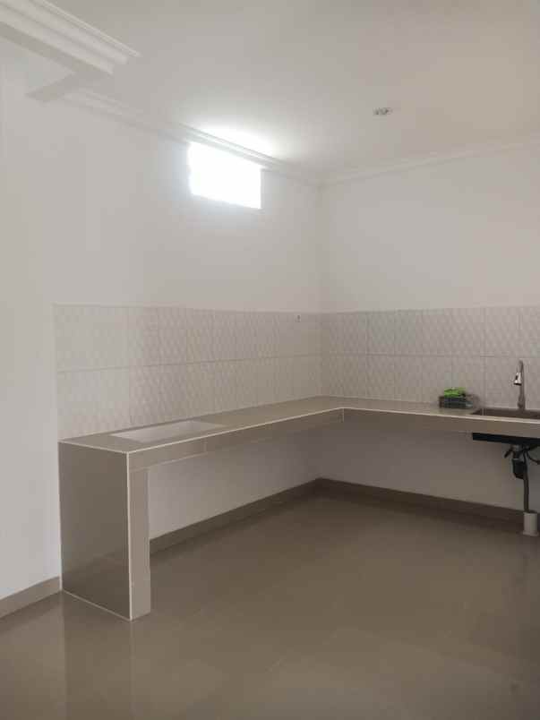 rumah baru dalam cluster di pondok kopi jakarta timur