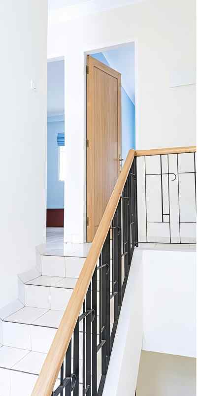 rumah baru direnovasi di legenda wisata cibubur