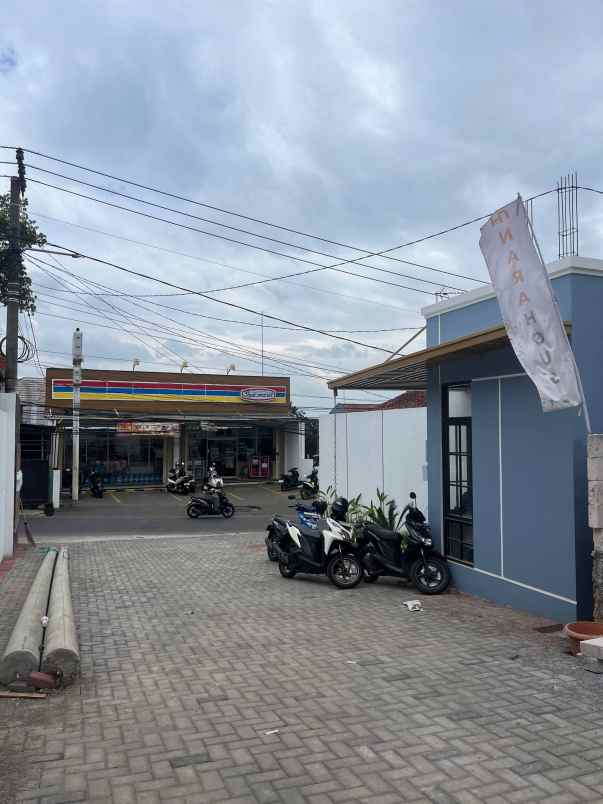 rumah baru dua lantai ujungberung kota bandung