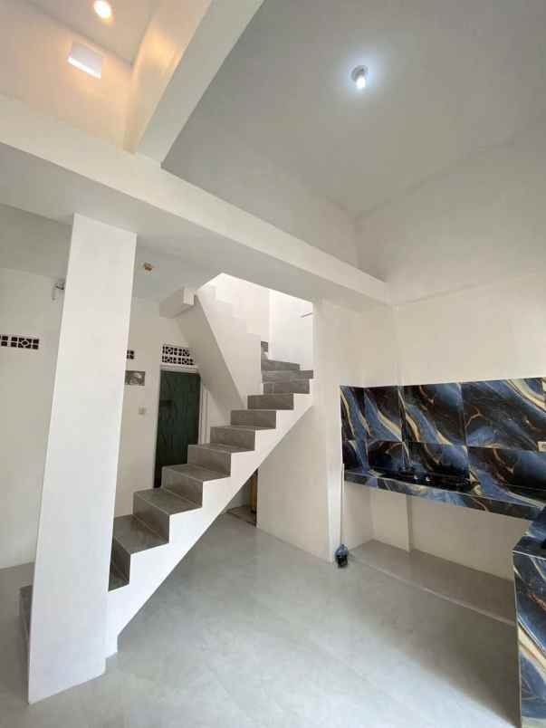 rumah baru murah lokasi strategis di sawojajar