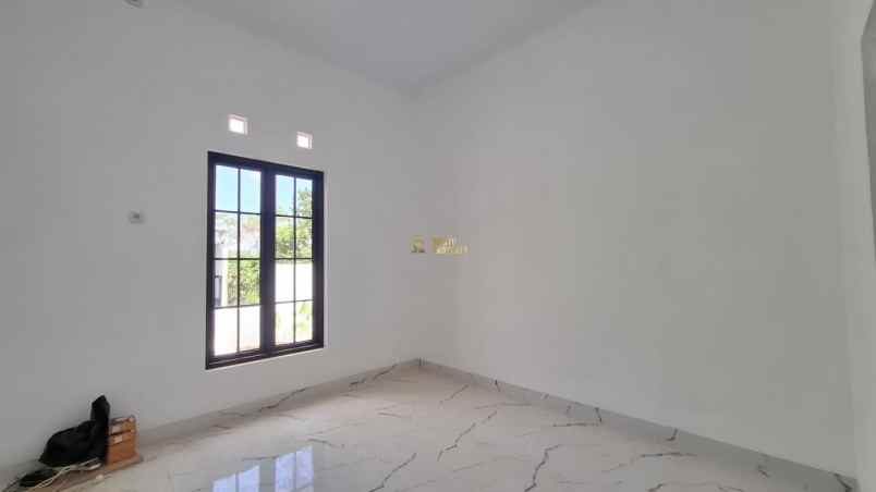 rumah baru siap huni dekat exit tol purwomartani