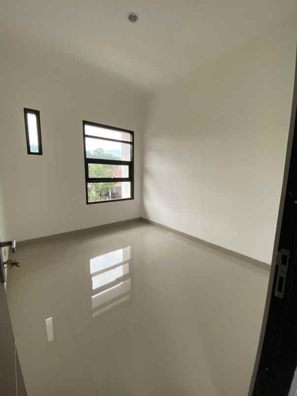 rumah baru tamansari bukit bandung dekat ujungberung