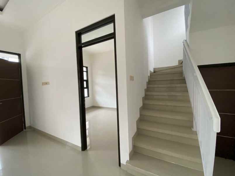 rumah baru tamansari bukit bandung dekat ujungberung