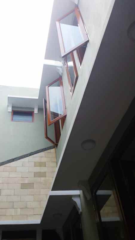 rumah cantik komplek duren sawit jakarta timur