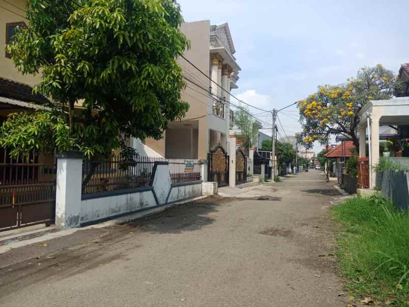 rumah cimahi jl pesantren dekat arumah cibabat cimahi