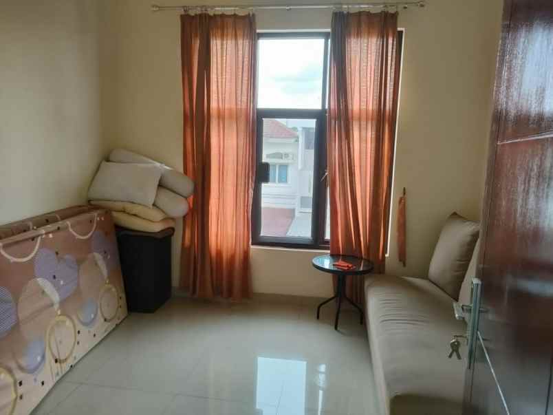 rumah citra grand cibubur cluster green valley