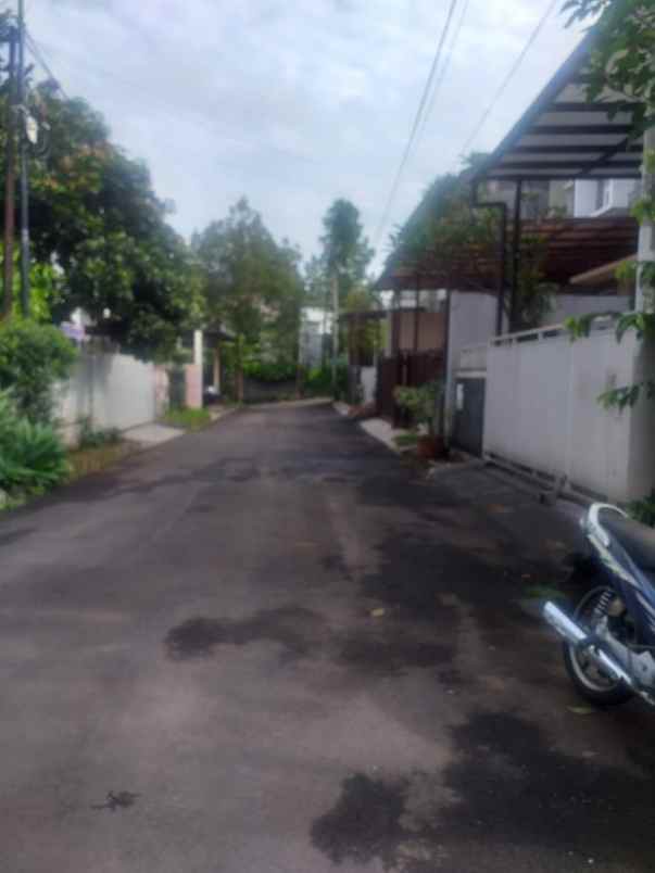 rumah ciwaruga gerlong bandung