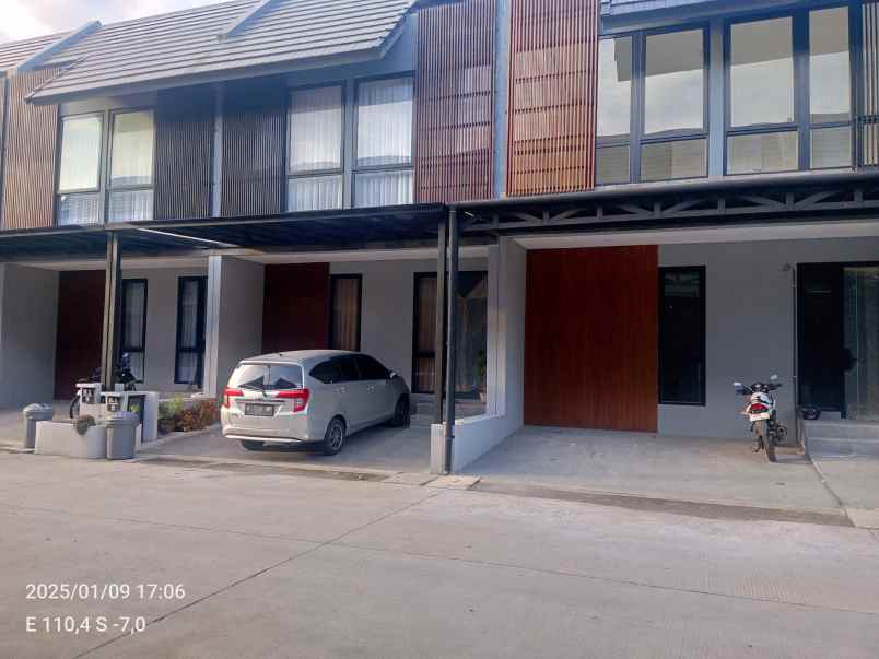 rumah cluster bawah 1 m semarang kota dekat bandara