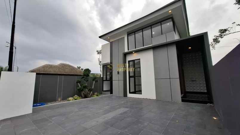 rumah desain mewah dalam cluster eksklusif ngaglik