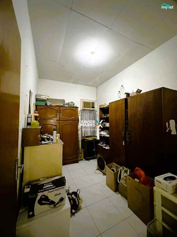 rumah di baratajaya dekat gubeng ngagel panjang jiwo