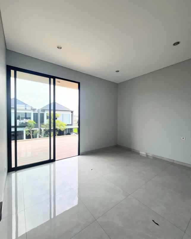 rumah dijual baru citraland woodland surabaya barat